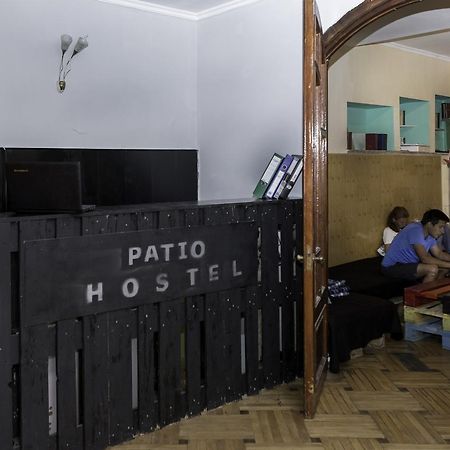Patio Hostel Тбилиси Екстериор снимка